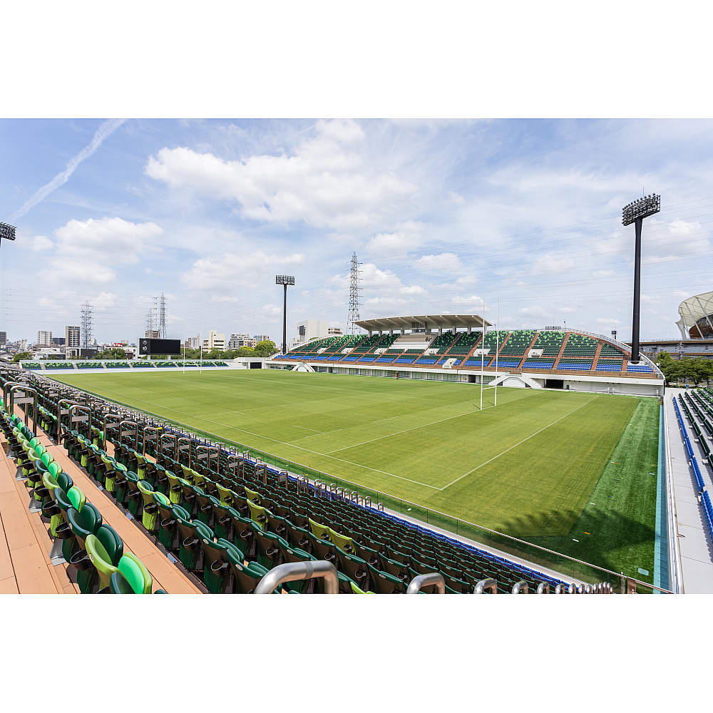 パロマ瑞穂ラグビー場 ガラスフェンス用バラストレイド Strongタイプ ディスク取付 床付用 高許容荷重仕様 キューレーリング