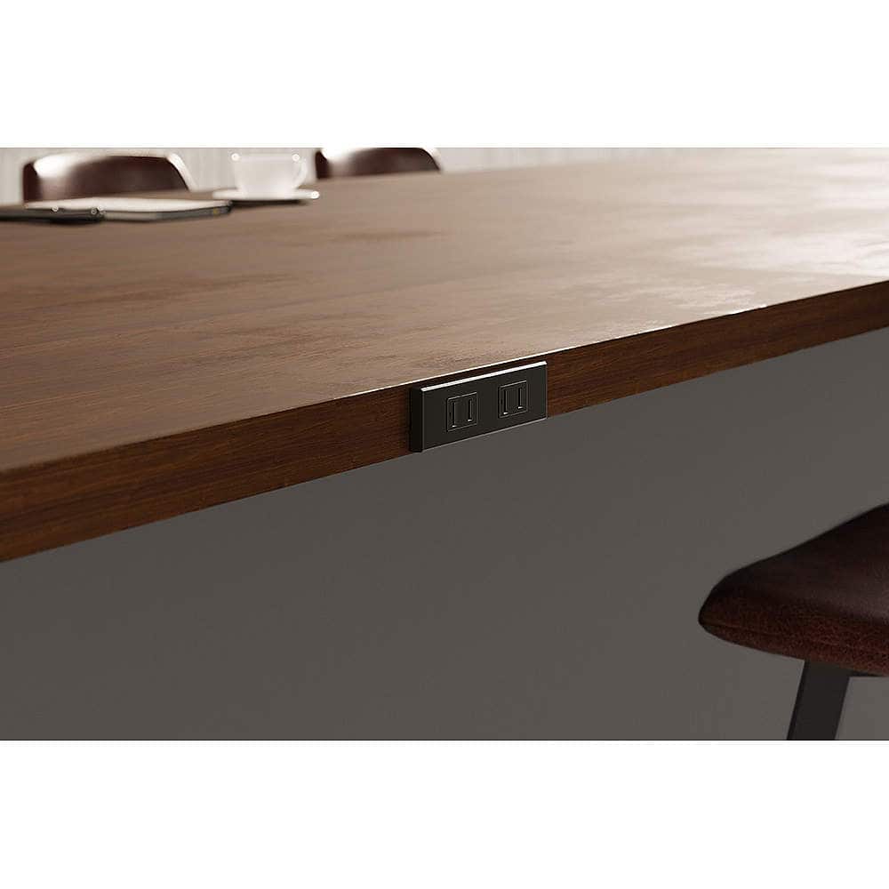 使用イメージ<br>厚さ30mmの天板木口にも取り付けられます。 薄型埋込コンセントユニット DMT-PB型 金属プレート(面付)・結線済仕様