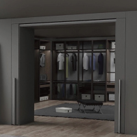 扉収納時は、扉がキャビネット傍のポケットに格納されるため、すっきりとした外観を実現できます。