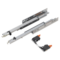 アンダーマウント型レール